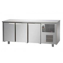 Tavolo Refrigerato GN 1/1  3 porte prof. 70 cm